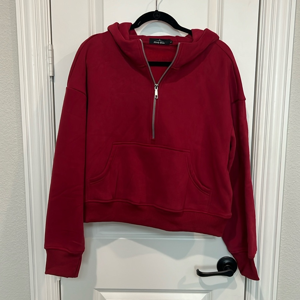 Cropped Maroon/Dark Red 3/4 zip Hoodie